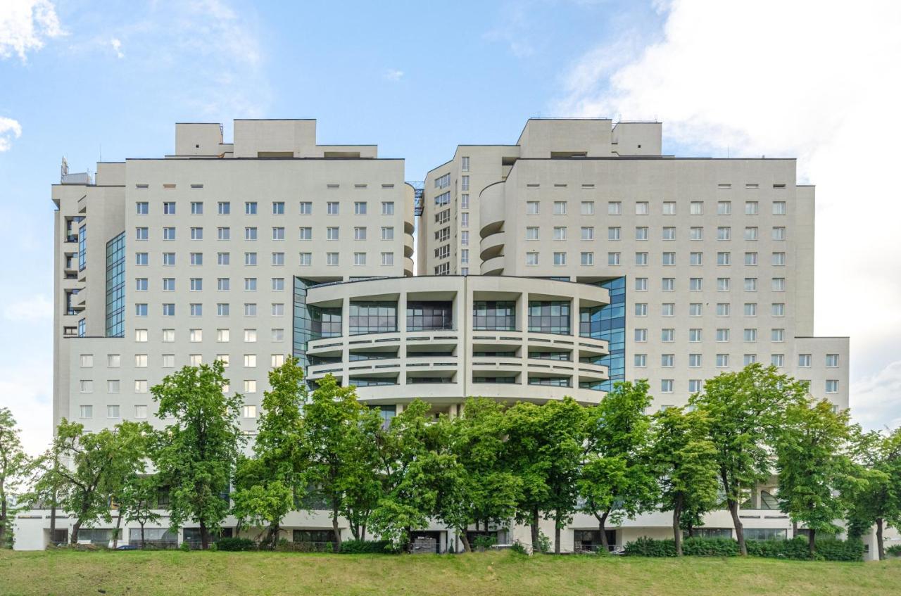 Petrovdom 5-25 In Cozy Apartment In Residential Complex "Beresteiskyi" Kiev Exterior foto